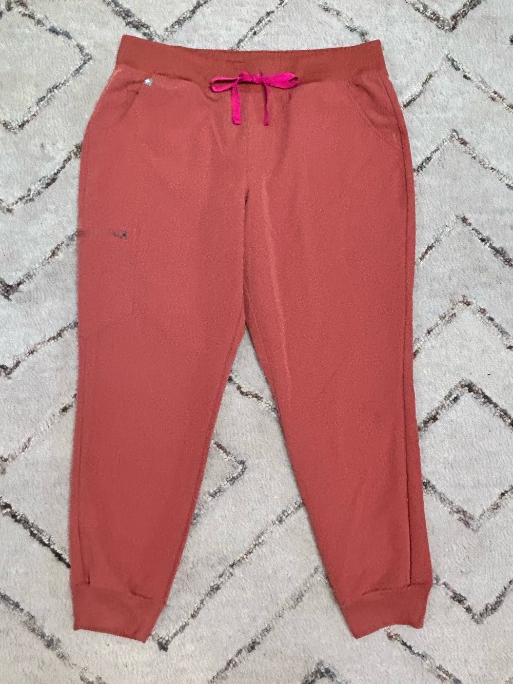 FIGS Terracotta Zamora Jogger Scrub Pants Size Large Petite LP